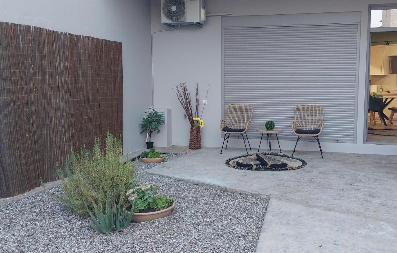 Peter'S Place Apartment เปรเวซา ภายนอก รูปภาพ